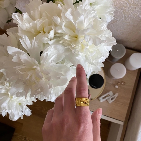 Hammered Gold Vermeil Adjustable Ring - Picture 8 of 12